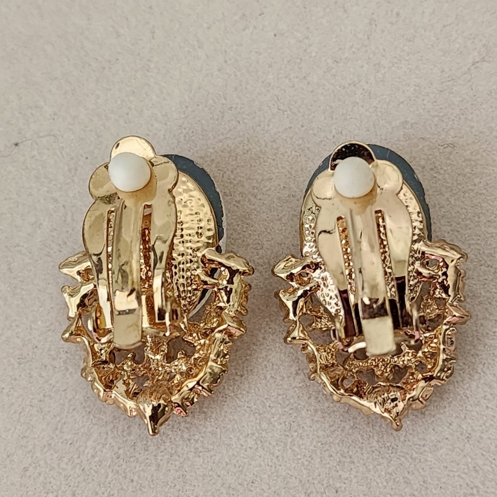 Elegant Gold and Crystal Clip on Earrings - Picture 3 of 6
